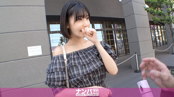 【浅草×高身長モデル体型×白肌美女】出現確率低めのレア美人をナンパ成功！美容トークで警戒心を解きほぐし、デンマ→手マン→キス→本番まで一直線！スラッと伸びた脚と透ける白肌がエロすぎて理性崩壊！！ マジ軟派、初撮。 2213 みなみ(MGS動画)