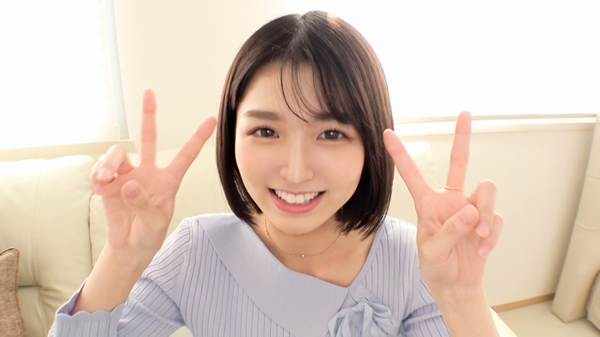 【初撮り】【透明感抜群】【美しいクビレ】清楚感溢れるルックスと眩しい笑顔が素敵な美人JDを発掘。男優の激しい手マンで人生初の大量潮吹きを経験すると、徐々に痴態が露わになって.. ネットでAV応募→AV体験撮影 1720 すみれ(MGS動画)