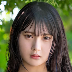 望月円(もちづきまどか)