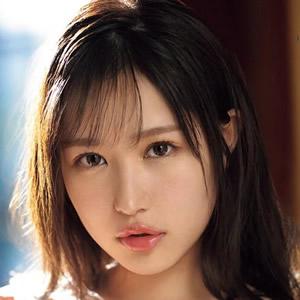 夕雛エミリ(ゆうひなえみり)